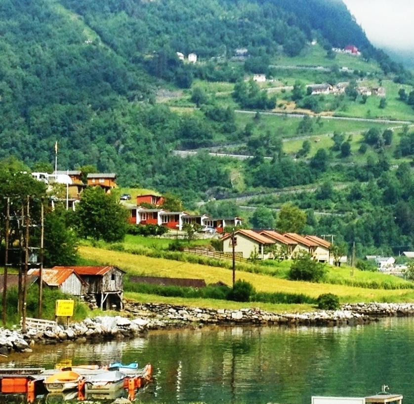 Fjorden Campinghytter Geiranger Ngoại thất bức ảnh