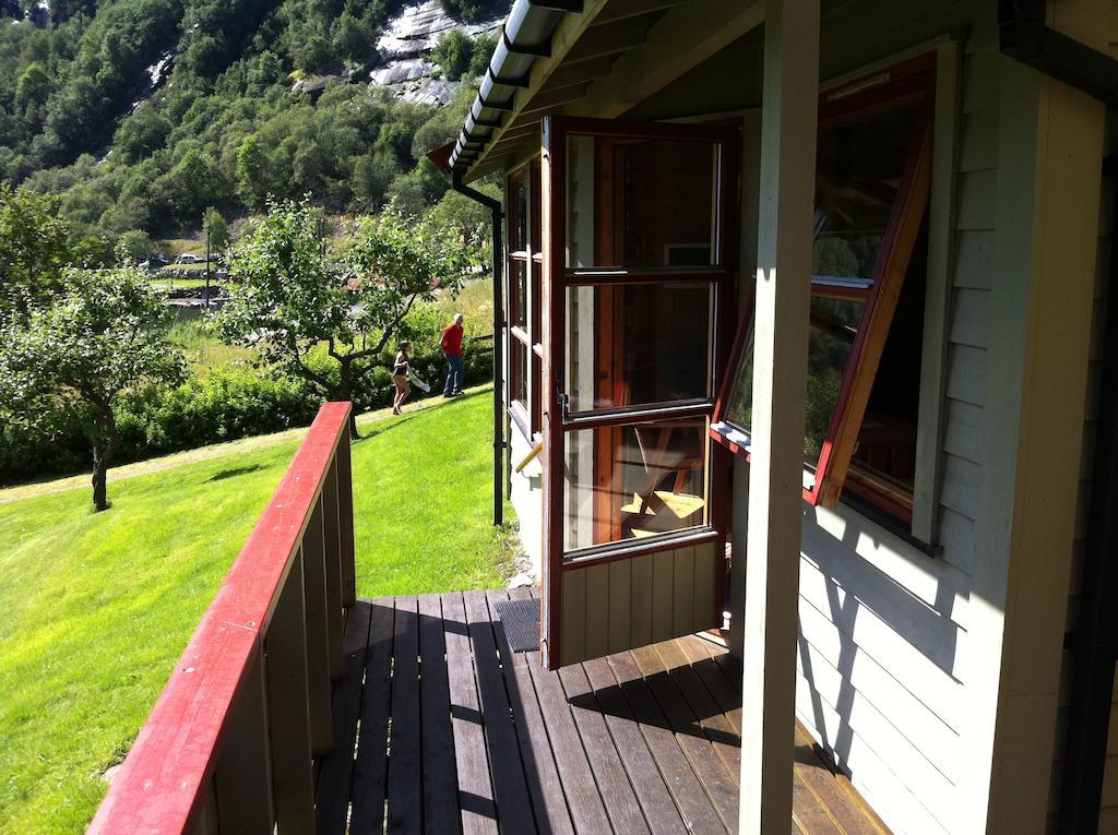 Fjorden Campinghytter Geiranger Phòng bức ảnh